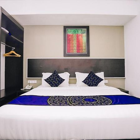 Greystone Midaris Hotel กัวลาลัมเปอร์ ภายนอก รูปภาพ