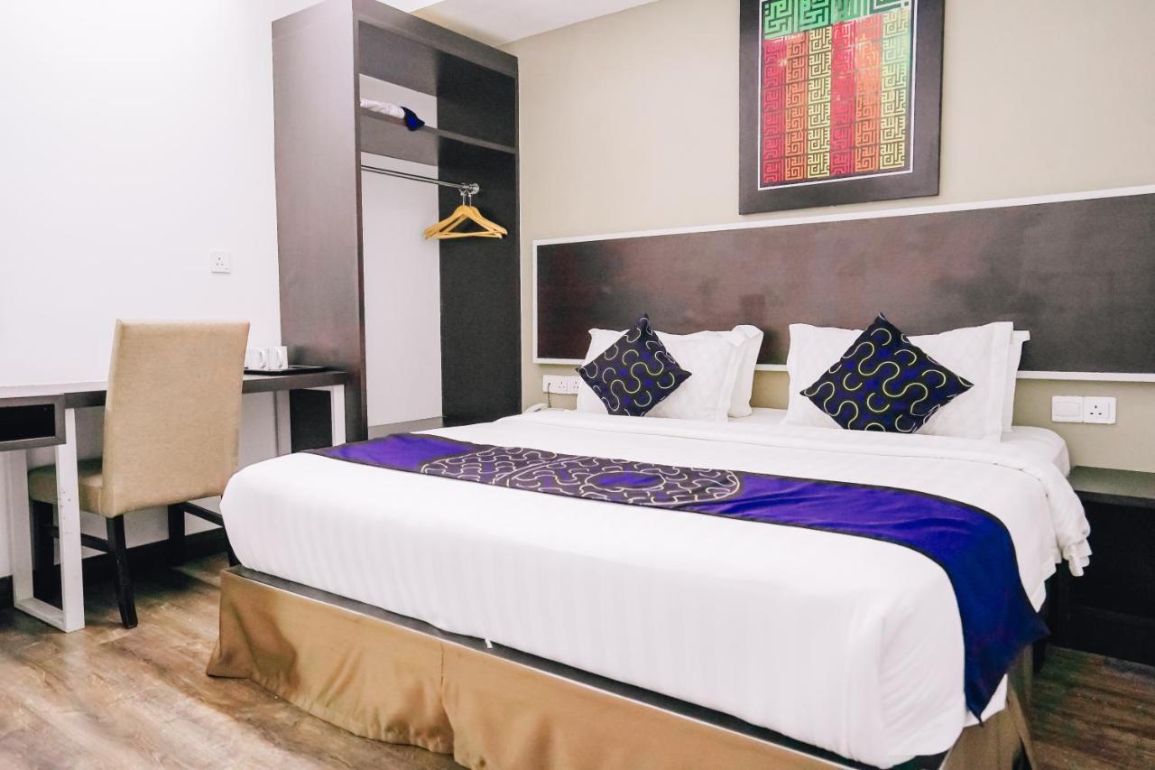 Greystone Midaris Hotel กัวลาลัมเปอร์ ภายนอก รูปภาพ